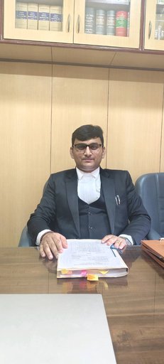 adv suraj kumar jha